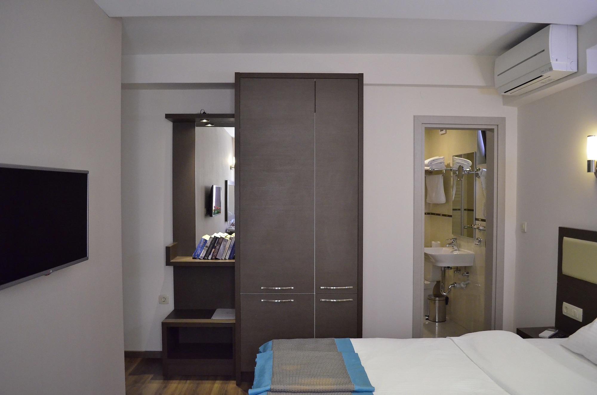 Hotel Vlaho Skopje Eksteriør bilde