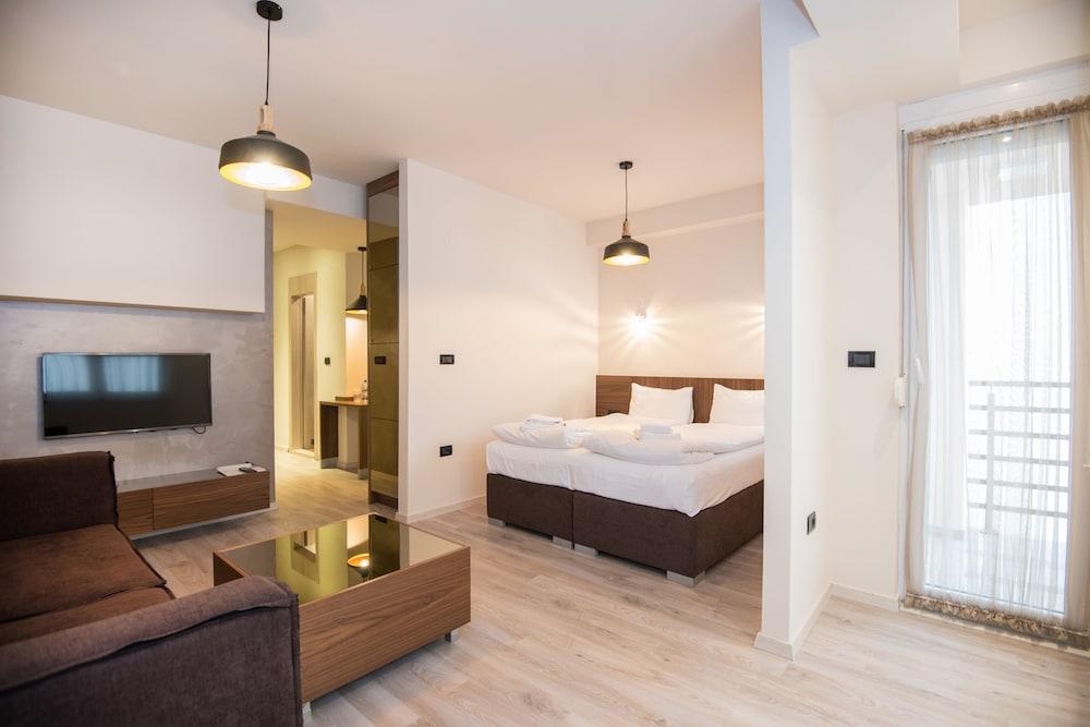 Hotel Vlaho Skopje Eksteriør bilde